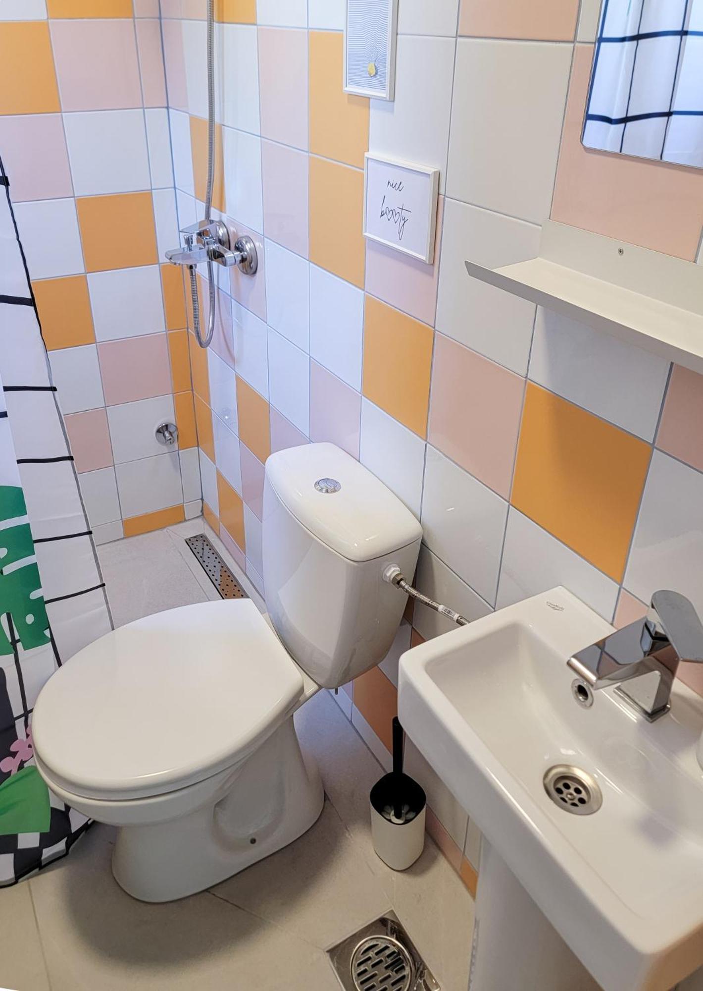 Iris Agata Hostel Ohrid Ngoại thất bức ảnh