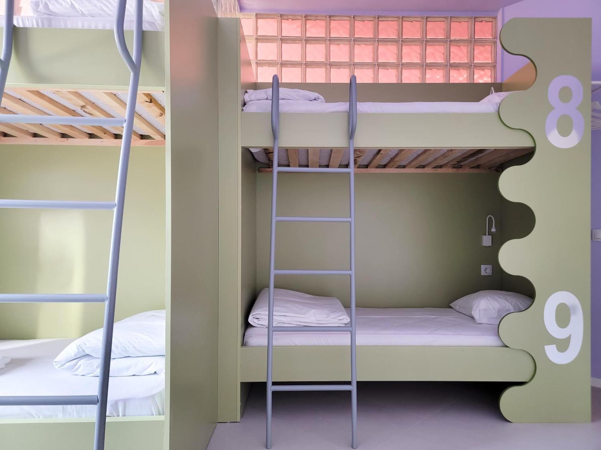 Iris Agata Hostel Ohrid Ngoại thất bức ảnh